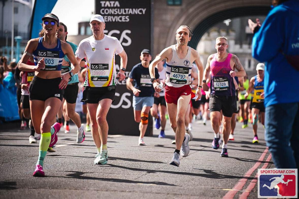 Charlie runs the London Marathon